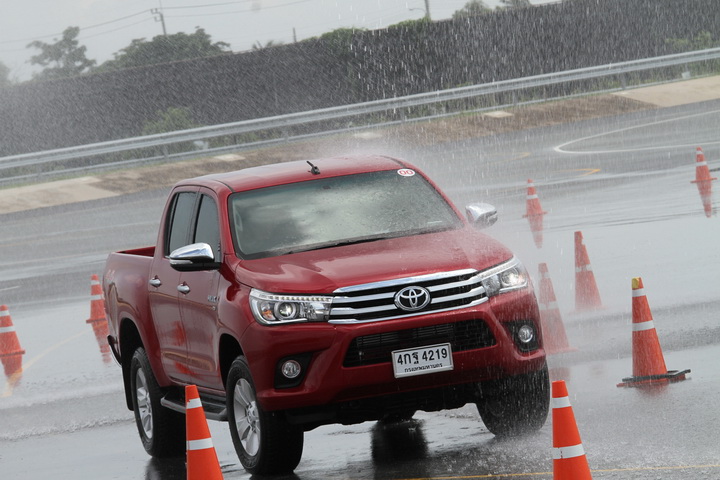 iamcar_TMAP-EM toyota8